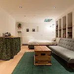 Saint Claire Homestay szállás Amszterdam